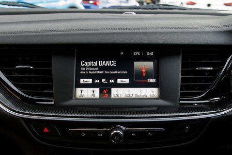 Vauxhall Insignia SRI VX-LINE NAV 23