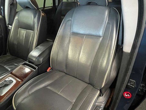 Volvo XC90 2.4 XC90 Executive D5 AWD Auto 4WD 5dr 40