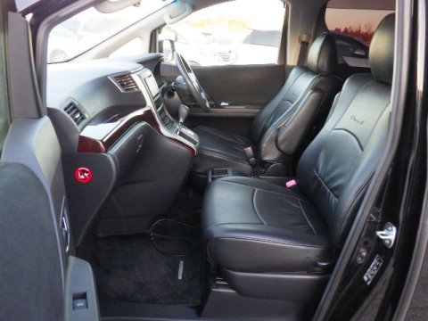 Toyota Vellfire Sunroof 33