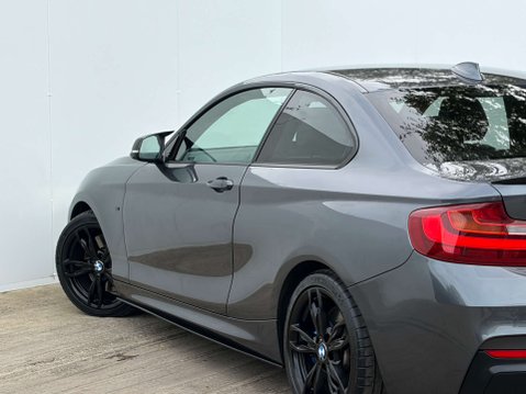 BMW 2 Series 3.0 M235i Auto 2dr 30
