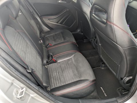 Mercedes-Benz A Class 2.1 A200d AMG Line (Premium) 7G-DCT Euro 6 (s/s) 5dr 16