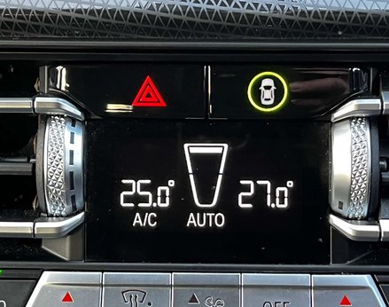 BMW 1 Series 1.5 118I Sport Auto 5dr 51