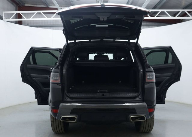 LAND ROVER RANGE ROVER SPORT 2021 2.0 P400E 13.1KWH HSE SILVER SUV 5DR PETROL PLUG IN HYBRID...