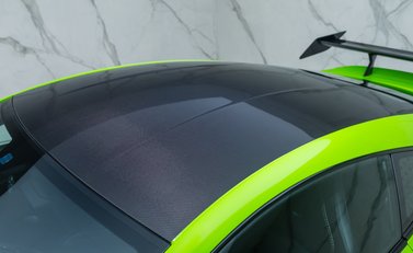 Aston Martin Vantage GT12 36