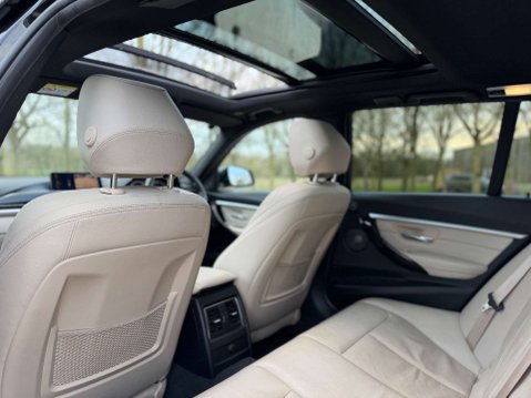 BMW 3 Series 3.0 330d M Sport Shadow Edition Auto 5dr 10