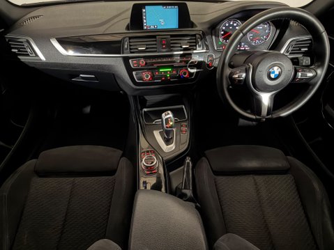 BMW 1 Series 118D M SPORT 11