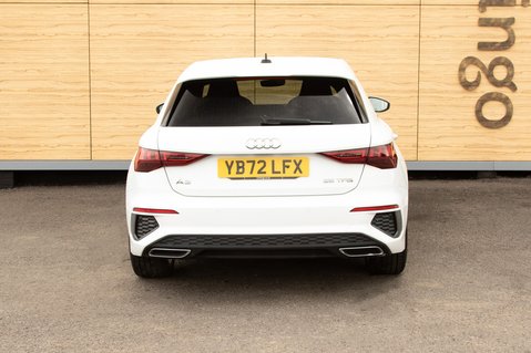 Audi A3 SPORTBACK TFSI S LINE MHEV 6