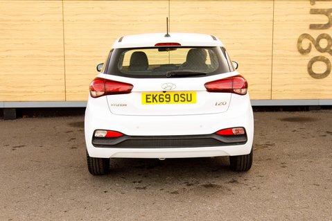 Hyundai i20 MPI SE 6