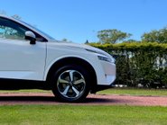 Nissan Qashqai DIG-T N-CONNECTA MHEV 20