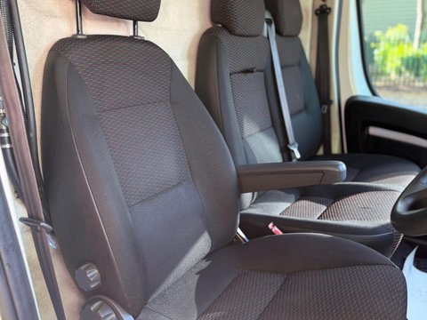 Citroen Relay 2.2 BlueHDi 35 Enterprise L2 High Roof Euro 6 (s/s) 5dr 28