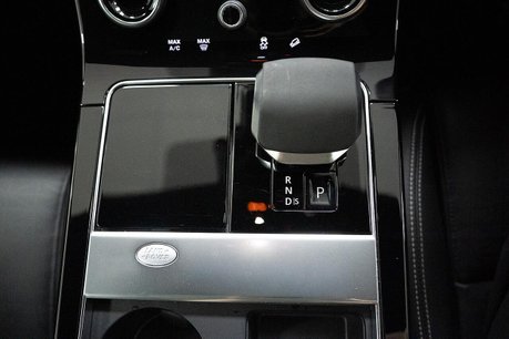 Land Rover Range Rover Velar 2.0 P250 R-Dynamic HSE SUV 5dr Petrol Auto 4WD Euro 6 (s/s) (249 ps) 18