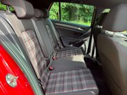 Volkswagen Golf 2.0 Golf GTi TSi Semi-Auto 5dr 40