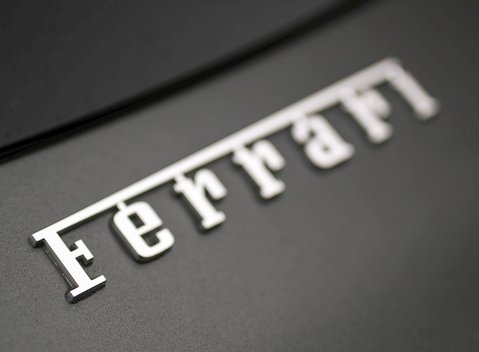 Ferrari F12 Berlinetta 9