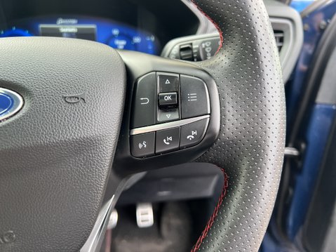 Ford Kuga 2.5 EcoBoost Duratec 14.4kWh ST-Line X SUV 5dr Pet 22