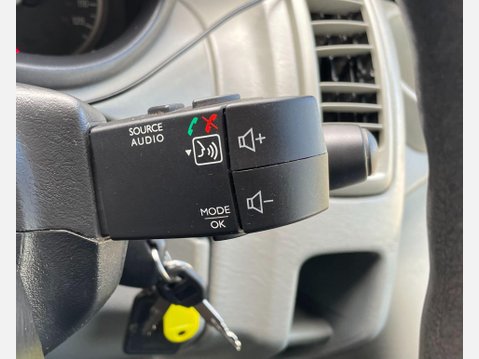 Vauxhall Vivaro 2.0 CDTi Sportive FWD L1 4dr 27