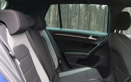 Volkswagen Golf R DSG - Fantastic Example - Full Service History 8