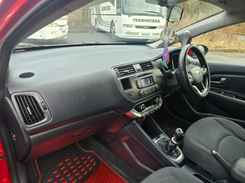 Kia Rio 3 ECODYNAMICS 9