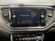 Volkswagen T-Roc 1.5 TSI GPF EVO SE SUV 5dr Petrol Manual Euro 6 (s/s) (150 ps) Air Con - Al 35