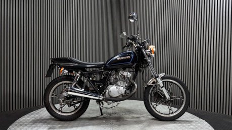 Suzuki GN 2002 31K CUSTOM CAFE RACER PROJECT BUILD 125CC 1