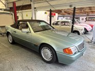 Mercedes-Benz SL Series 500SL-32 69