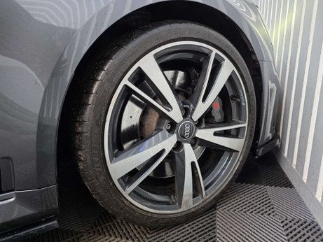 Audi RS3 2.5 TFSI Audi Sport Edition Sportback 5dr Petrol S Tronic quattro Euro 6 (s 25