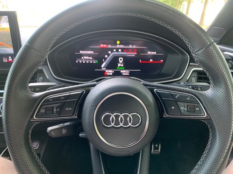 Audi A5 TFSI S LINE BLACK EDITION MHEV 17