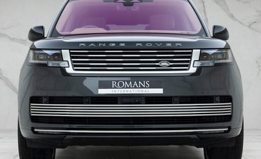 Land Rover Range Rover P530 SV 4