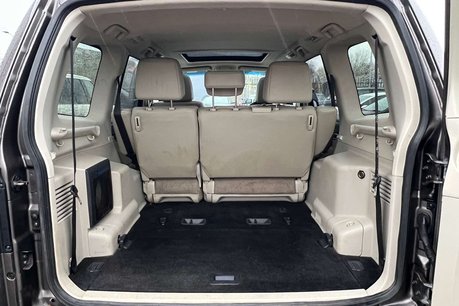 Mitsubishi Shogun 3.2 DI-DC SG3 SUV 5dr Diesel Auto 4WD Euro 5 LWB (197 ps) 71