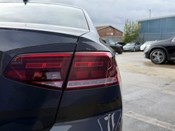 Volkswagen Passat 1.4 TSI 13kWh GTE Saloon 4dr Petrol Plug-in Hybrid DSG Euro 6 (s/s) (218 ps 19