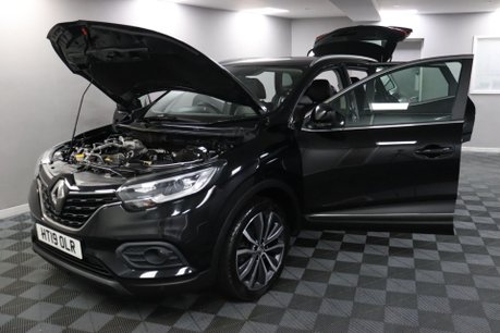 Renault Kadjar ICONIC TCE 16