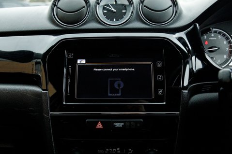 Suzuki Vitara KURO 26