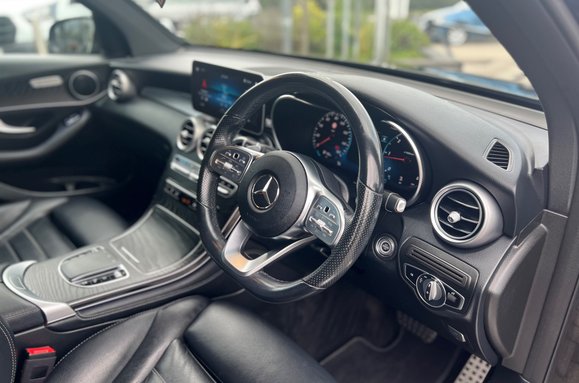 Mercedes-Benz GLC GLC 300 D 4MATIC AMG LINE PREMIUM 24