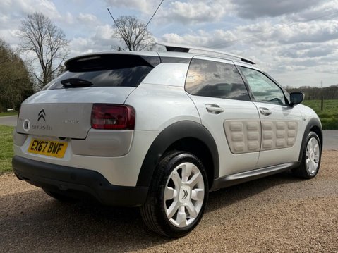 Citroen C4 Cactus 1.6 BlueHDi W Hatchback 5dr Diesel Manual Euro 6 (100 ps) 5