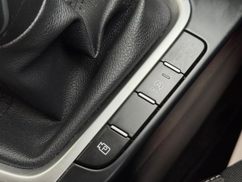 Kia Xceed 1.5 T-GDi 2 Euro 6 (s/s) 5dr 20