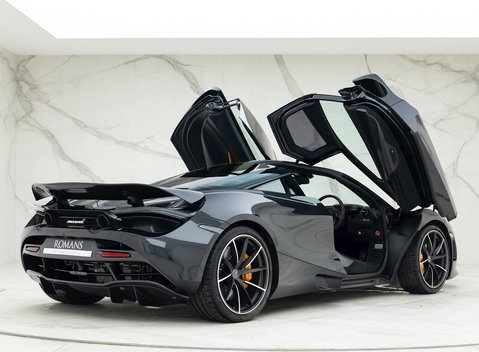 McLaren 720S Performance 8