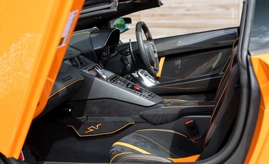 Lamborghini Aventador SV LP 750-4 Roadster 17