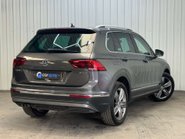 Volkswagen Tiguan 2.0 Tiguan SEL TDI 4Motion Semi-Auto 4WD 5dr 9