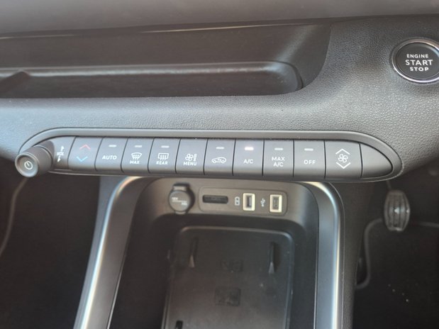 Jeep Avenger SUMMIT 19
