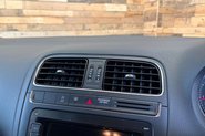 Volkswagen Polo 1.2 TSI BlueMotion Tech SE Hatchback 5dr Petrol DSG Euro 6 (s/s) (90 ps) 40