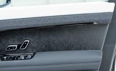 Land Rover Range Rover Sport P530 First Edition 27