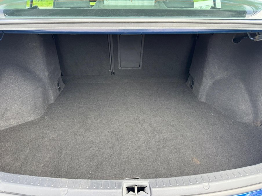 2016 Toyota Avensis — image 33