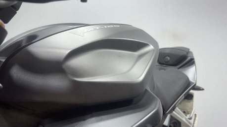 Yamaha MT-125 2016 23K CLEAN 125CC LEARNER BIKE 1 OWNER NEW MOT RIDES WELL 35