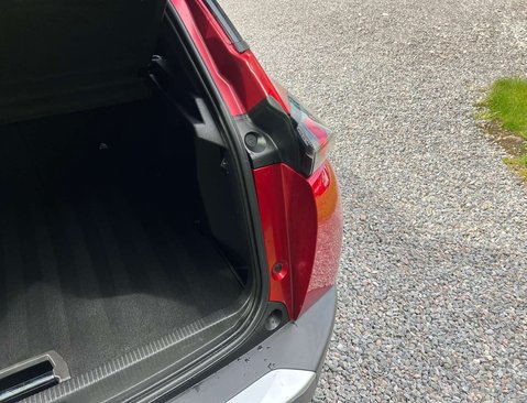 Peugeot 2008 1.2 2008 GT PureTech S/S Auto 5dr 46