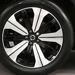 Volvo XC40 XC40 + Recharge Twin EV AWD 4WD 5dr 1