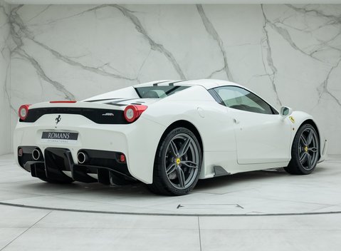 Ferrari 458 Speciale Aperta 5