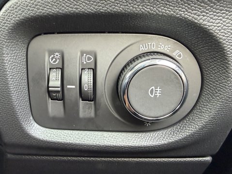 Vauxhall Corsa 1.2 Turbo Design 5dr Auto 32