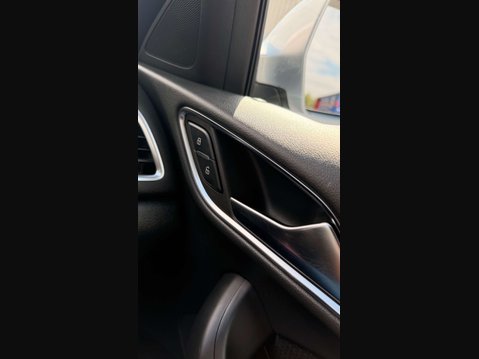 Audi Q3 2.0 Q3 S Line Nav TDI 5dr 25
