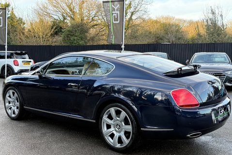 Bentley Continental GT - 16 SERVICES RECORDED -MASSAGE SEATS -POWER BOOT -BLUETOOTH 2