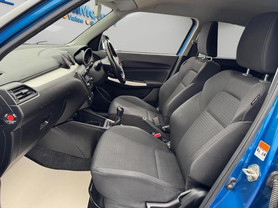 2022 Suzuki Swift — image 28