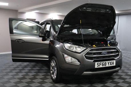 Ford Ecosport TITANIUM 15